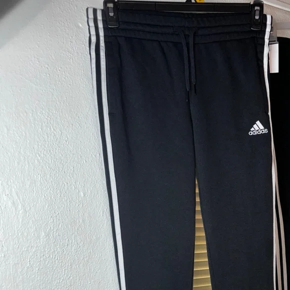 NWOT high waisted 3 stripe legs adidas small ladies joggers - Picture 4 of 14